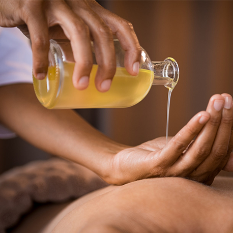 Massage aux huiles parfumées
